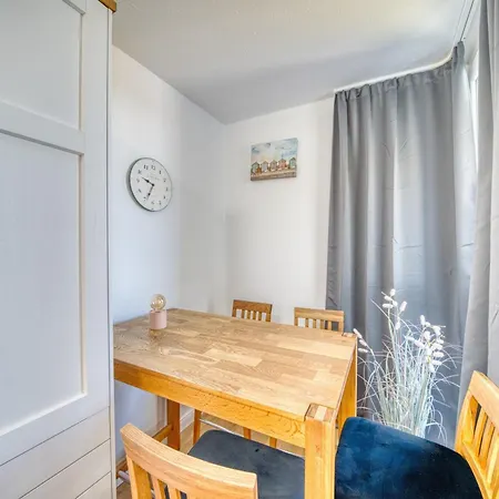 - Haus L, App 0l1103 아파트